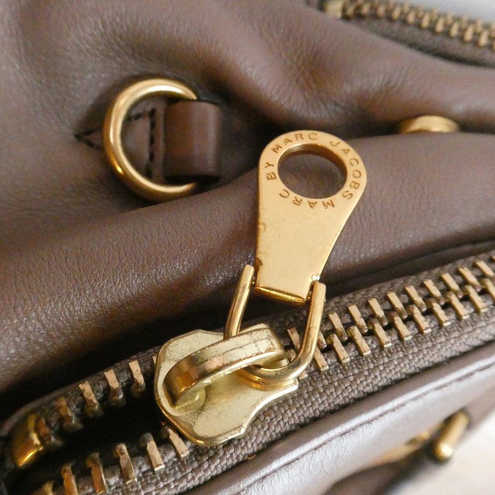 MARC JACOBS Goodbye Columbus Sylvie Top Handle Leather Satchel - Picture 8 of 16